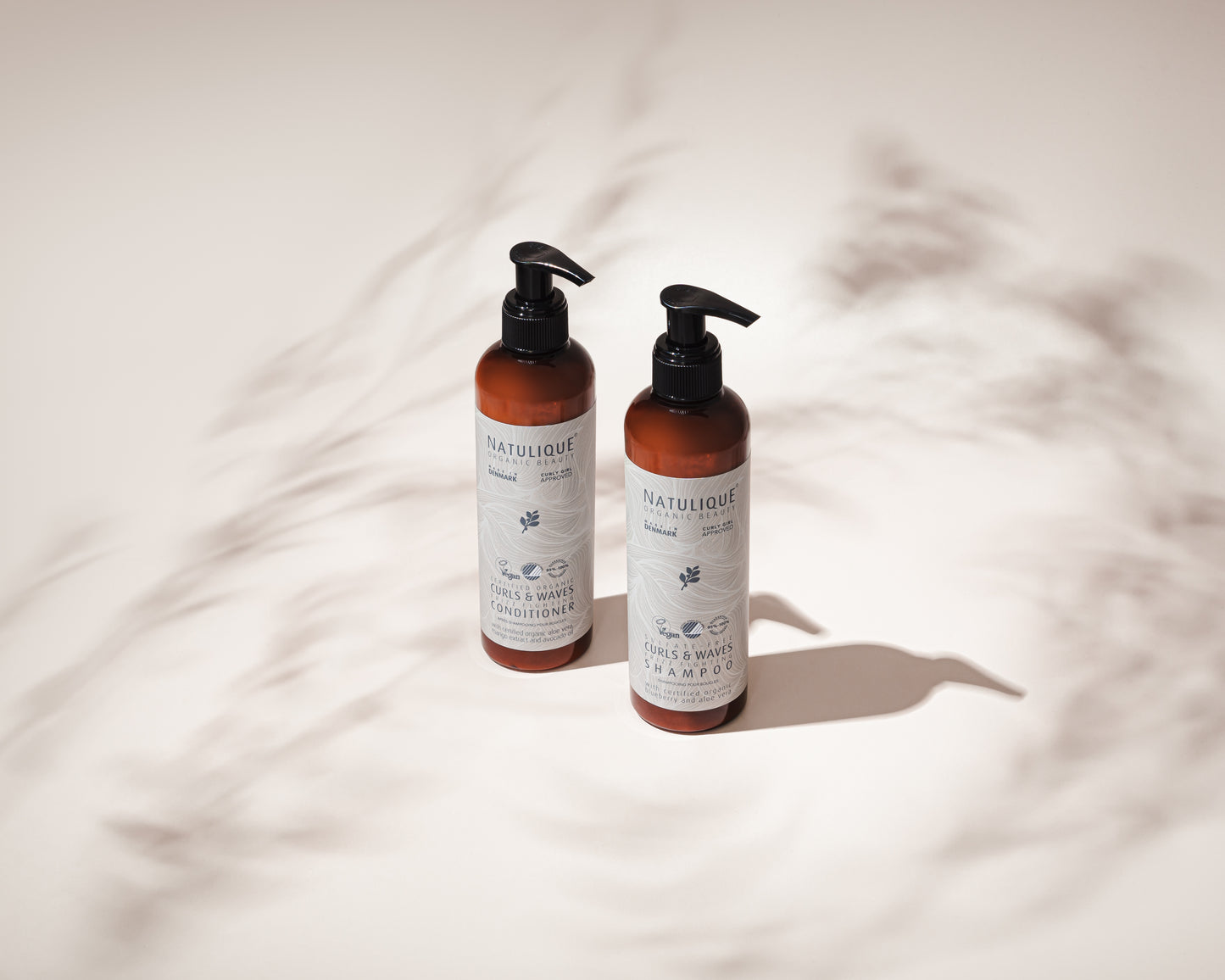 NATULIQUE Curls & Waves Frizz Fighting Shampoo